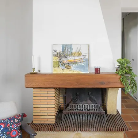 Maison Berylune - Maison 2 Chambres Avec Parking Et Jardin Holiday home Abrest