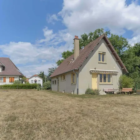 Holiday home Maison Berylune - Maison 2 Chambres Avec Parking Et Jardin *