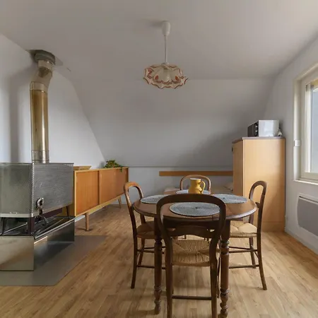 Maison Berylune - Maison 2 Chambres Avec Parking Et Jardin Holiday home Abrest