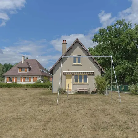 Holiday home Maison Berylune - Maison 2 Chambres Avec Parking Et Jardin *