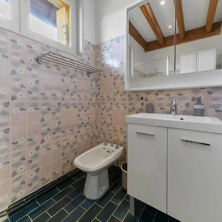 Holiday home Maison Berylune - Maison 2 Chambres Avec Parking Et Jardin